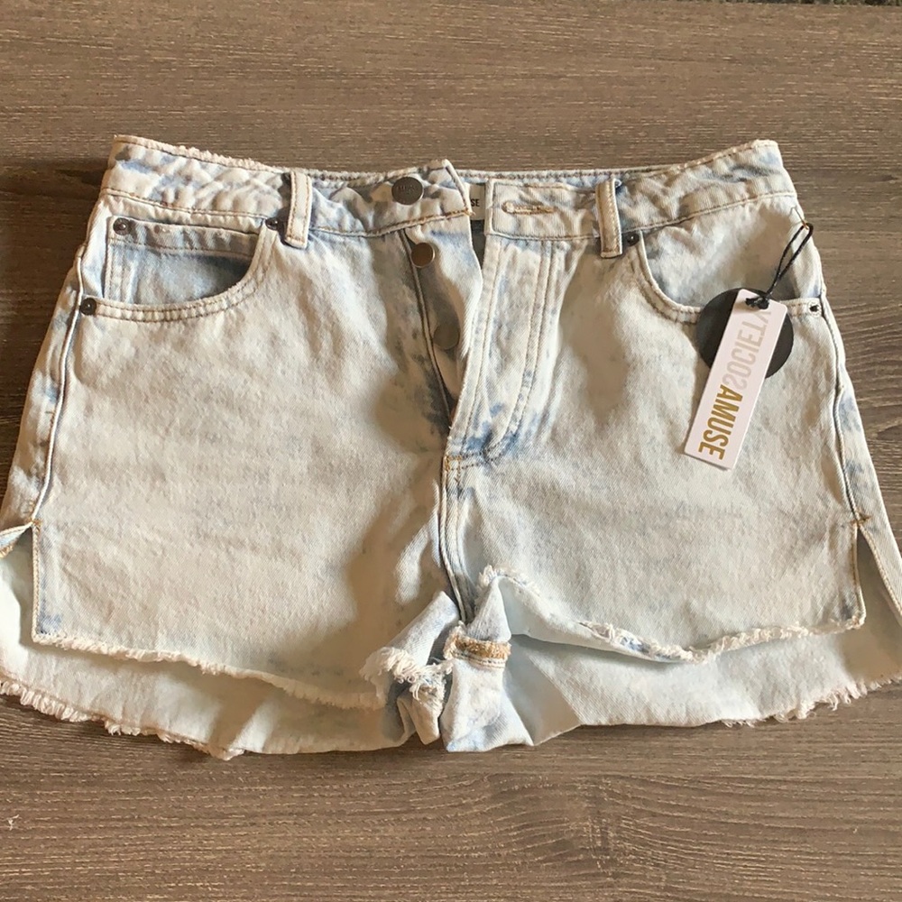 NWT Amuse Society Shoreline Denim Woven Short Size 28